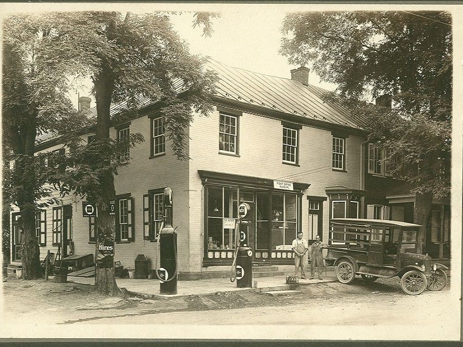 Image of a gasoline station in Churchtown